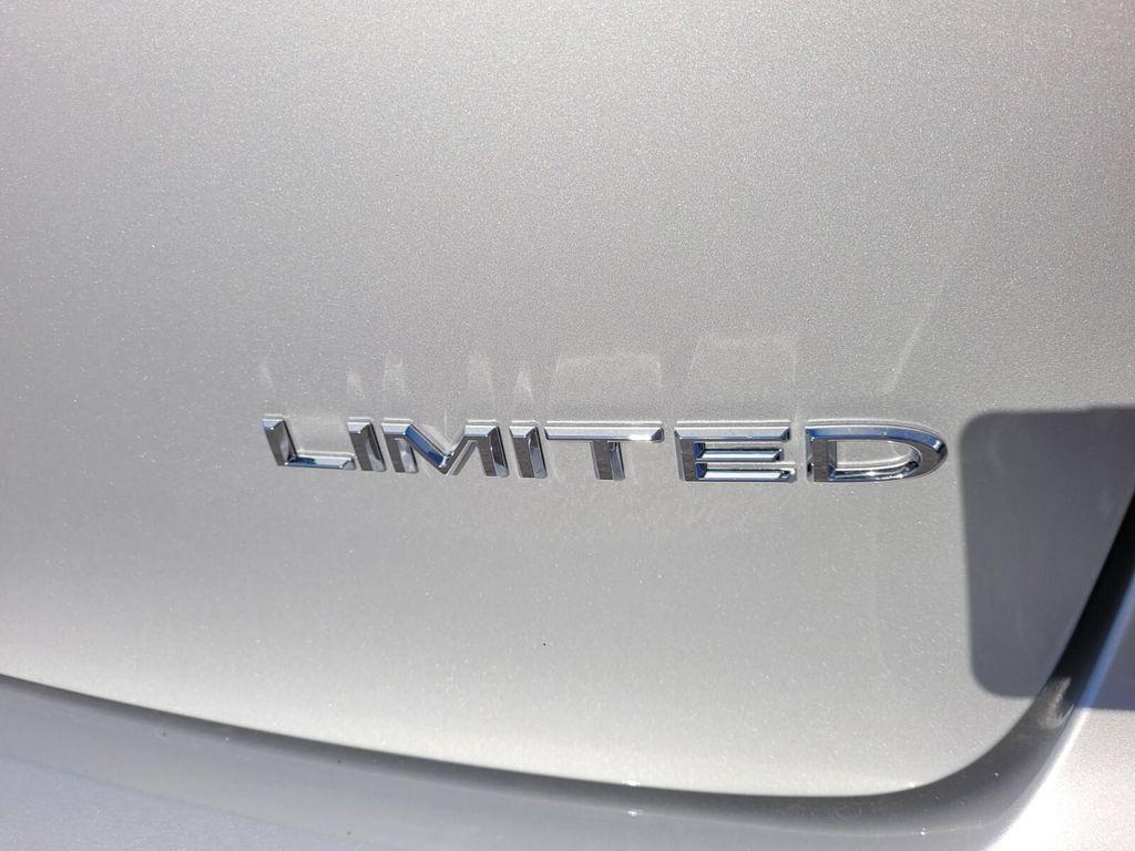 new 2026 Chrysler Pacifica car, priced at $47,763