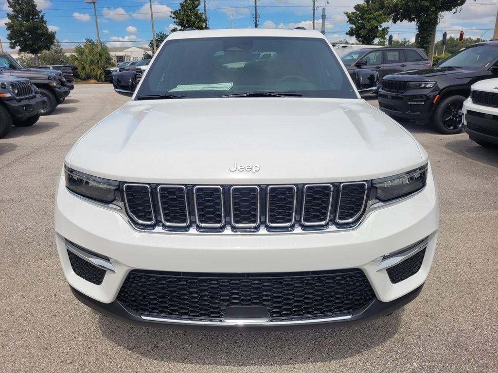 new 2025 Jeep Grand Cherokee car, priced at $44,659