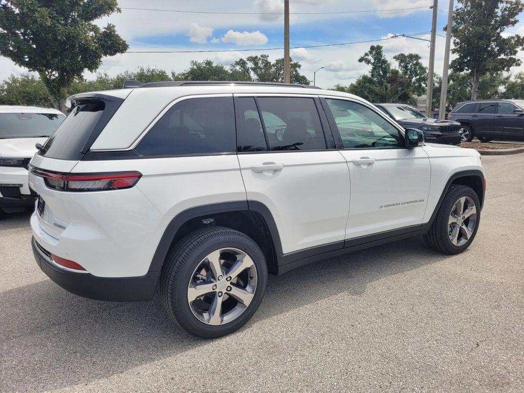 new 2025 Jeep Grand Cherokee car, priced at $44,659