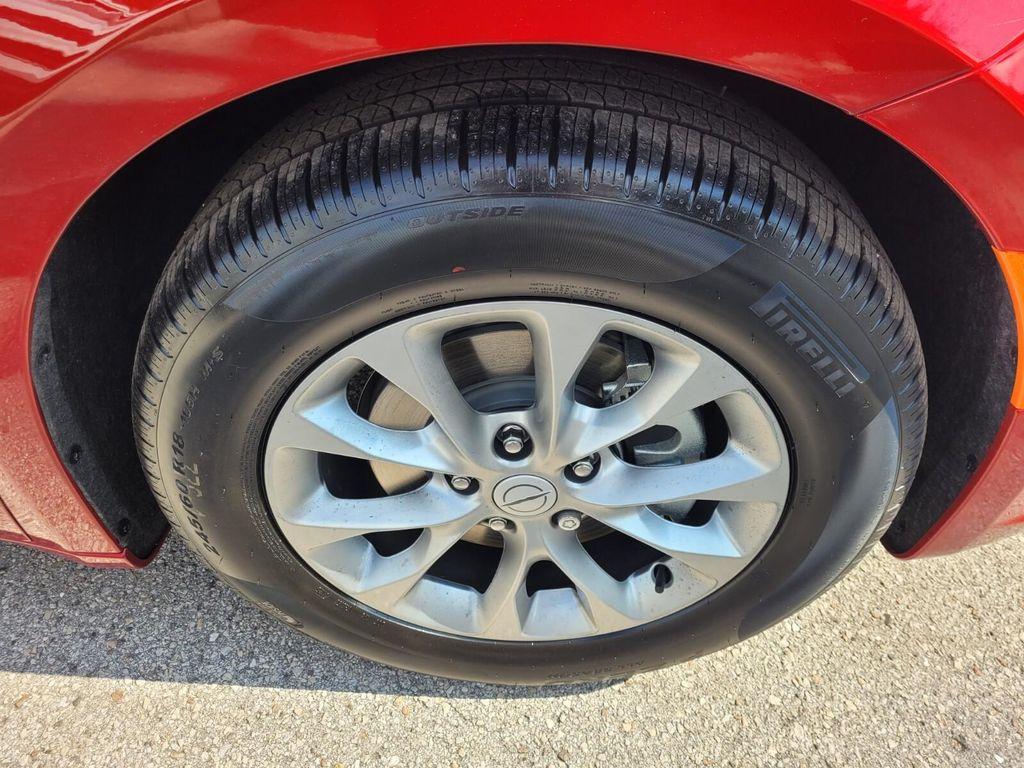 new 2026 Chrysler Pacifica car, priced at $46,616