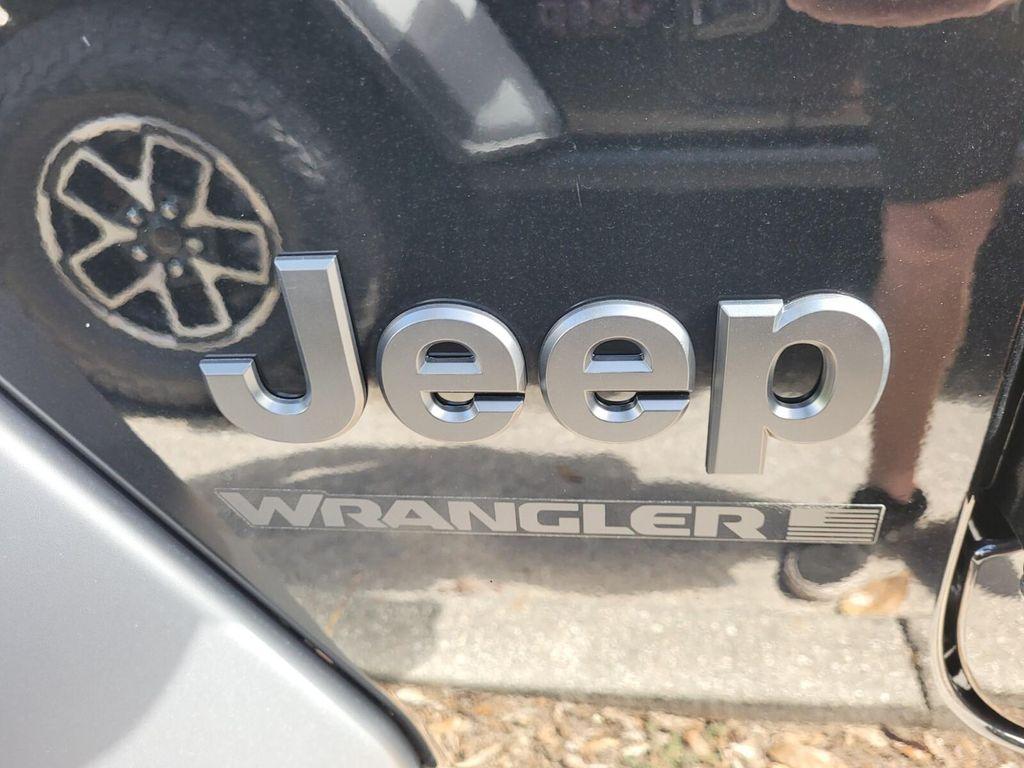 new 2025 Jeep Wrangler car, priced at $40,374