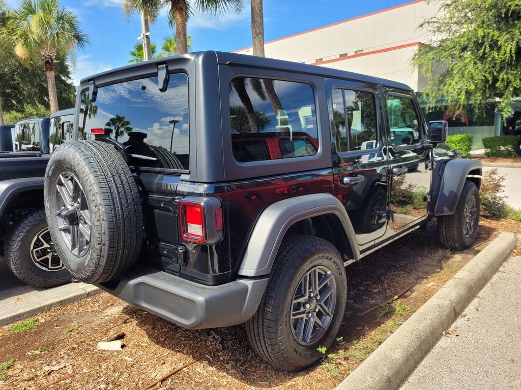new 2025 Jeep Wrangler car, priced at $40,374