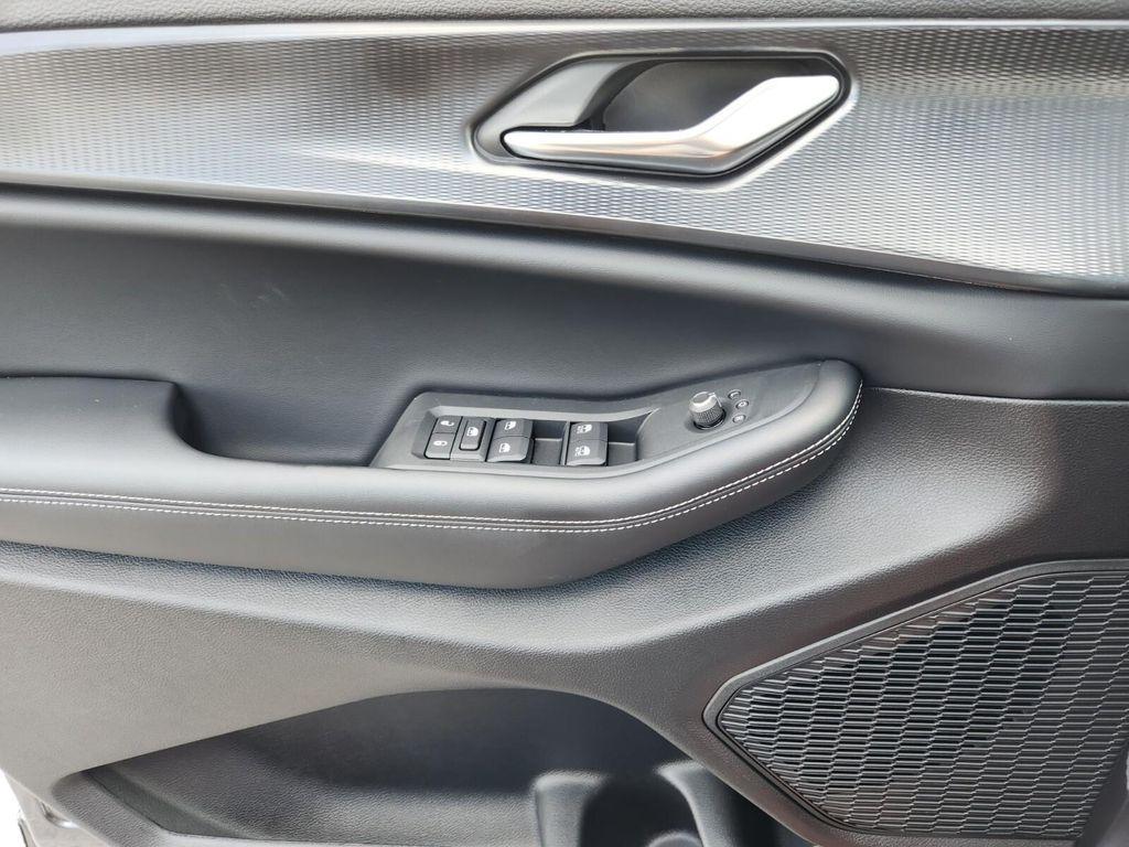 new 2025 Jeep Grand Cherokee L car, priced at $37,022