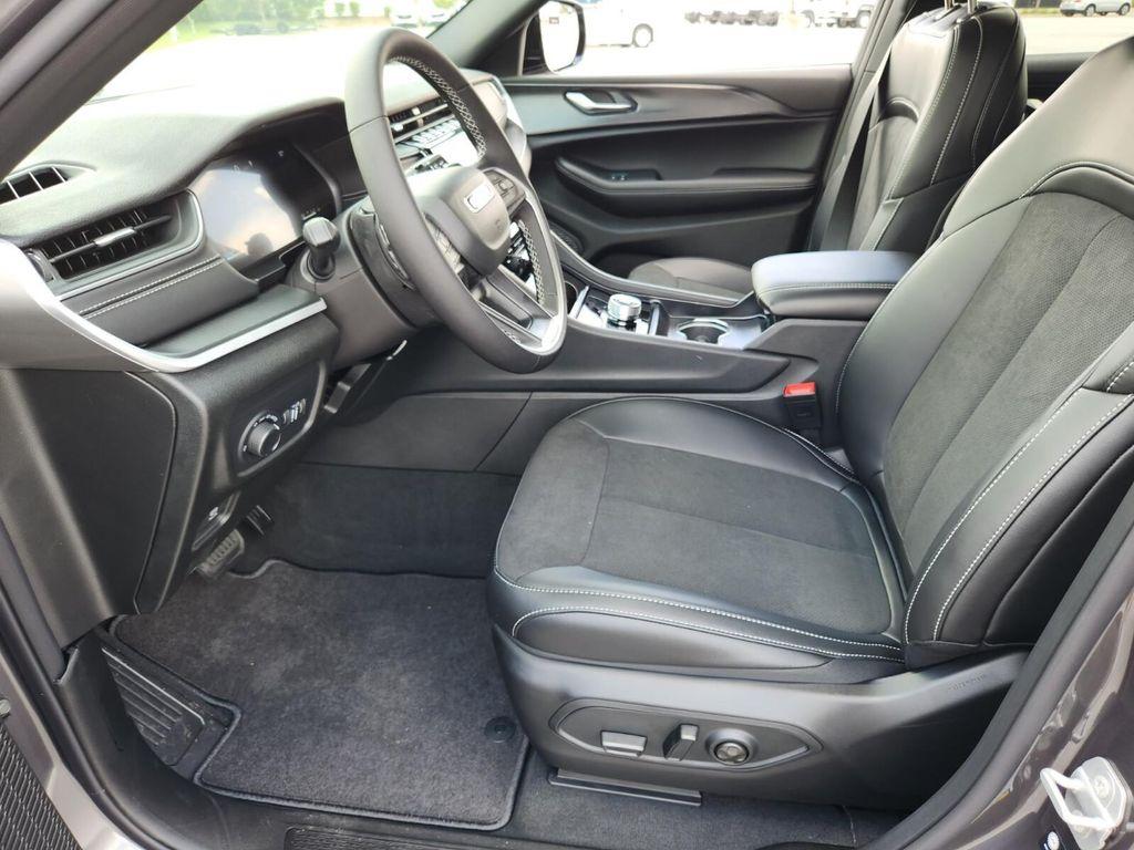 new 2025 Jeep Grand Cherokee L car, priced at $37,022