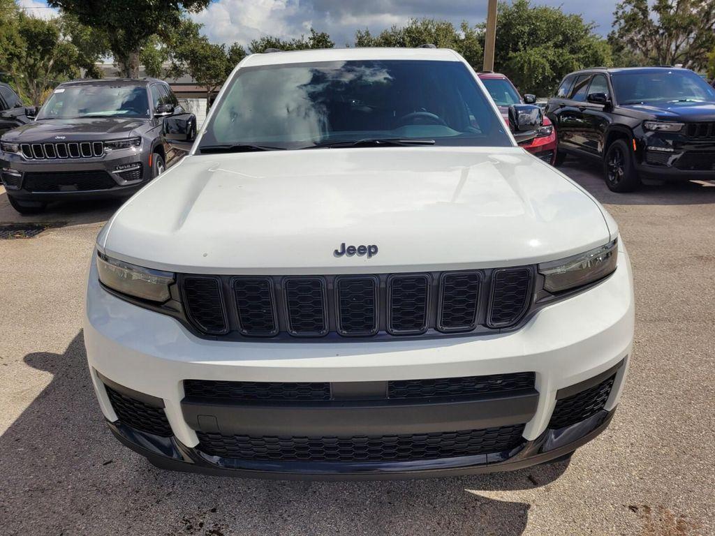 new 2025 Jeep Grand Cherokee L car, priced at $40,413