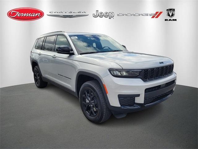 new 2025 Jeep Grand Cherokee L car, priced at $42,828
