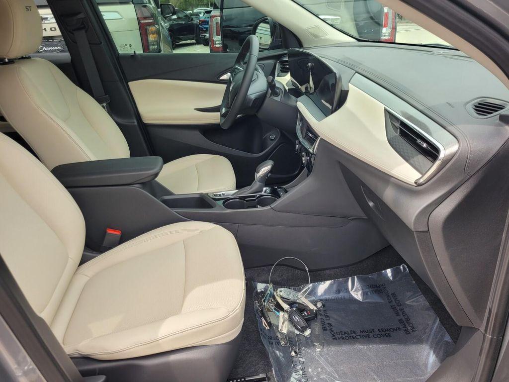 used 2025 Buick Encore GX car, priced at $26,500