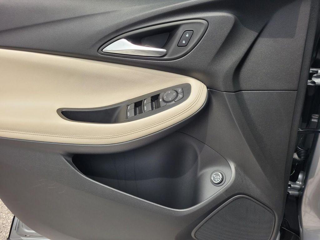 used 2025 Buick Encore GX car, priced at $26,500