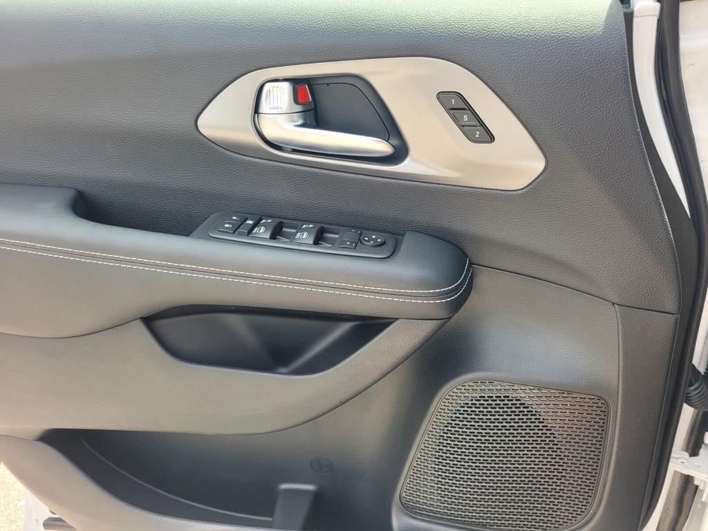 new 2026 Chrysler Pacifica car, priced at $41,160