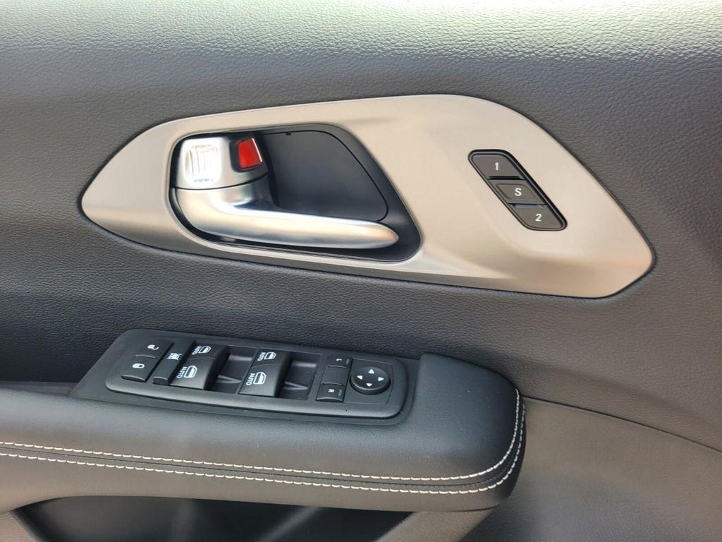 new 2026 Chrysler Pacifica car, priced at $41,160