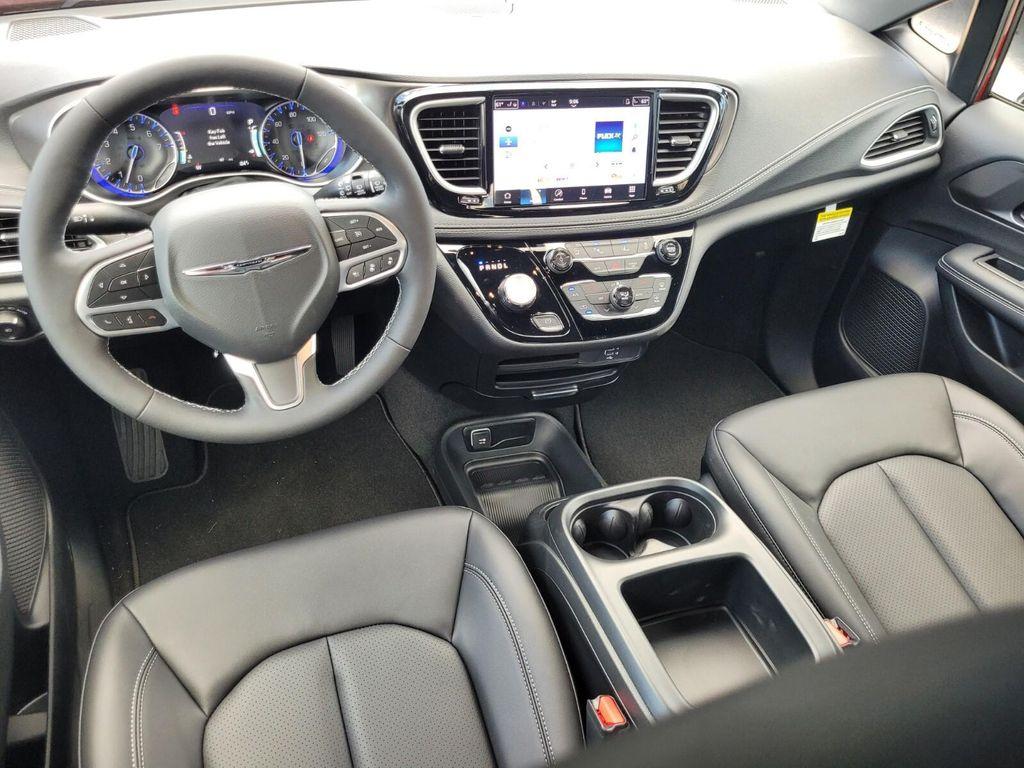 new 2026 Chrysler Pacifica car, priced at $44,569