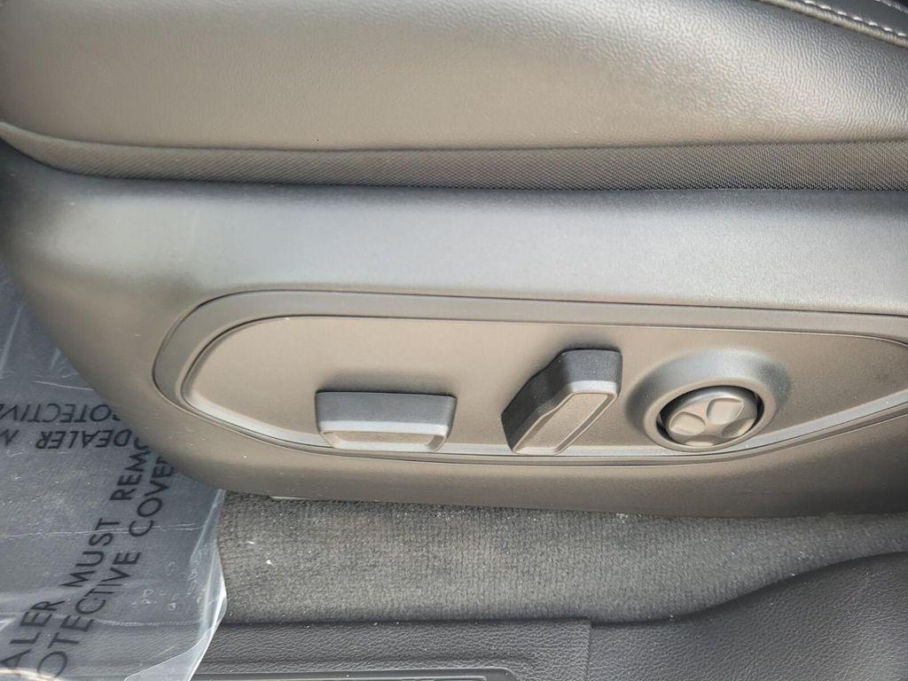 new 2025 Jeep Grand Cherokee car, priced at $42,843