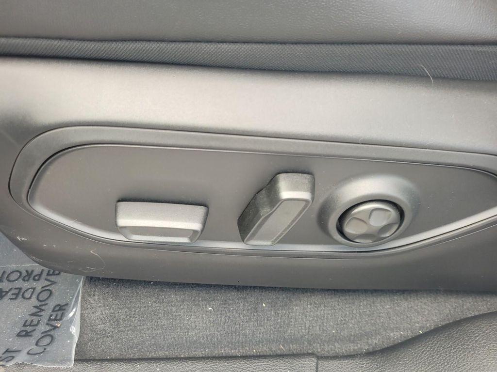 new 2025 Jeep Grand Cherokee car, priced at $41,483