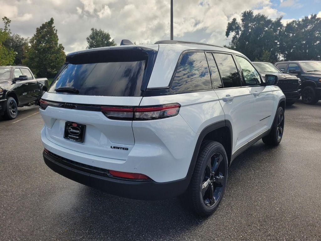 new 2025 Jeep Grand Cherokee car, priced at $41,483