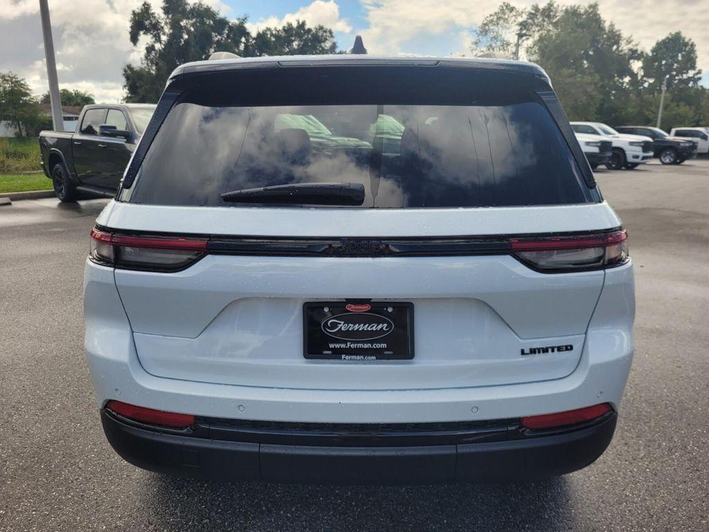 new 2025 Jeep Grand Cherokee car, priced at $41,483