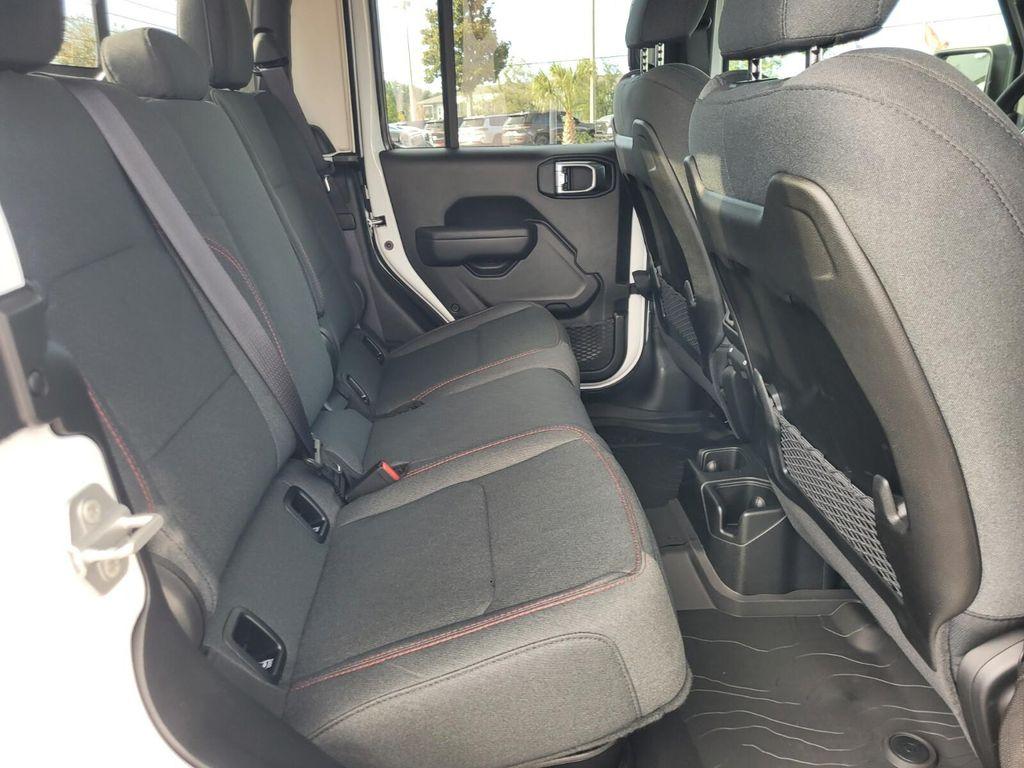 new 2025 Jeep Gladiator car, priced at $47,231