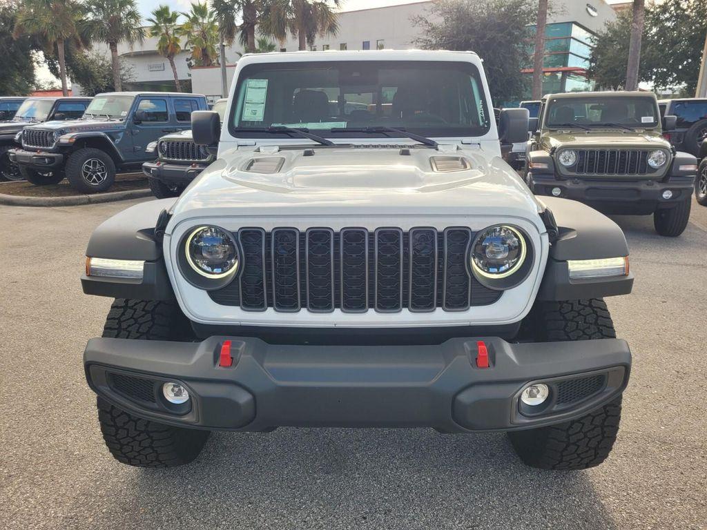 new 2025 Jeep Gladiator car, priced at $47,231