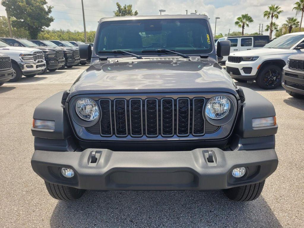 new 2025 Jeep Wrangler car, priced at $40,374