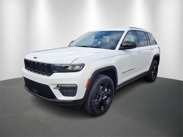 new 2025 Jeep Grand Cherokee car, priced at $42,720