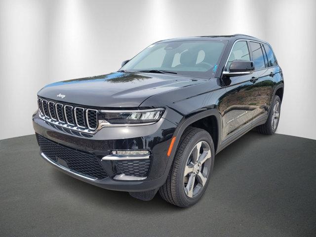 new 2025 Jeep Grand Cherokee car, priced at $38,909