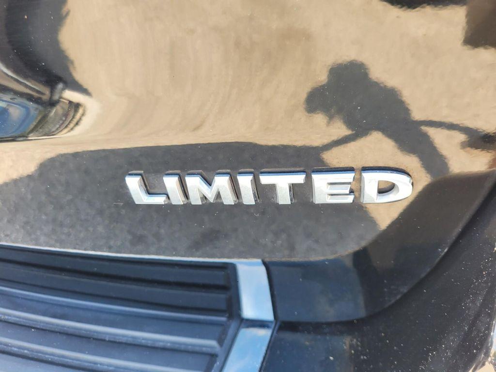 used 2018 Jeep Grand Cherokee car, priced at $15,000