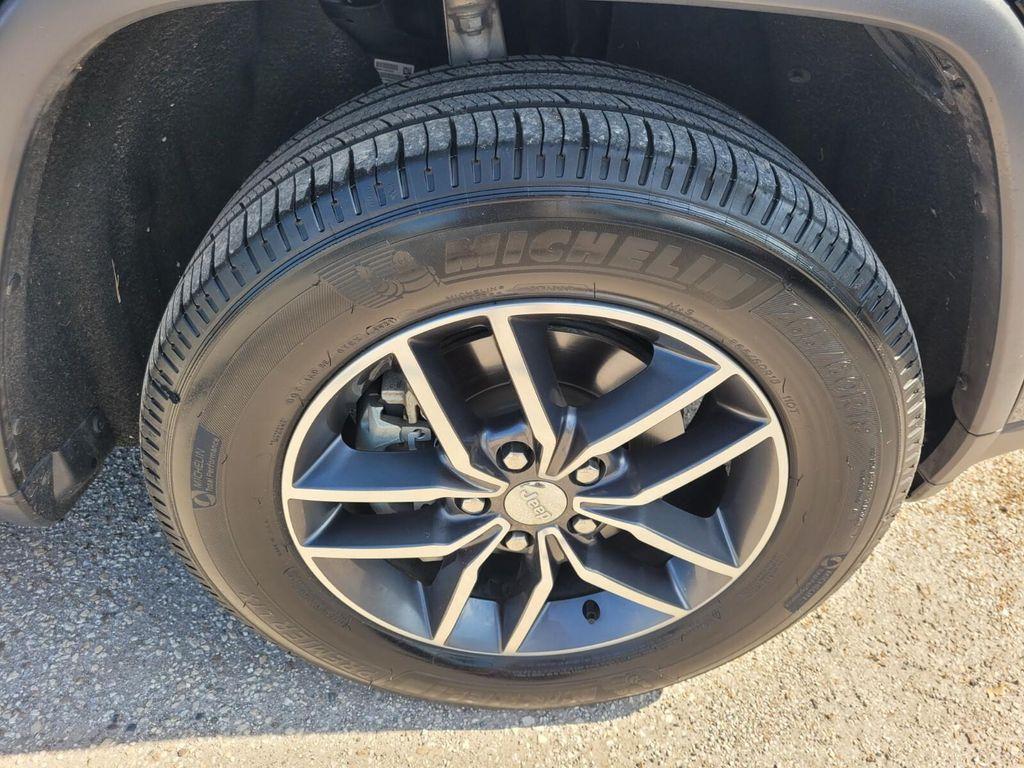 used 2018 Jeep Grand Cherokee car, priced at $15,000