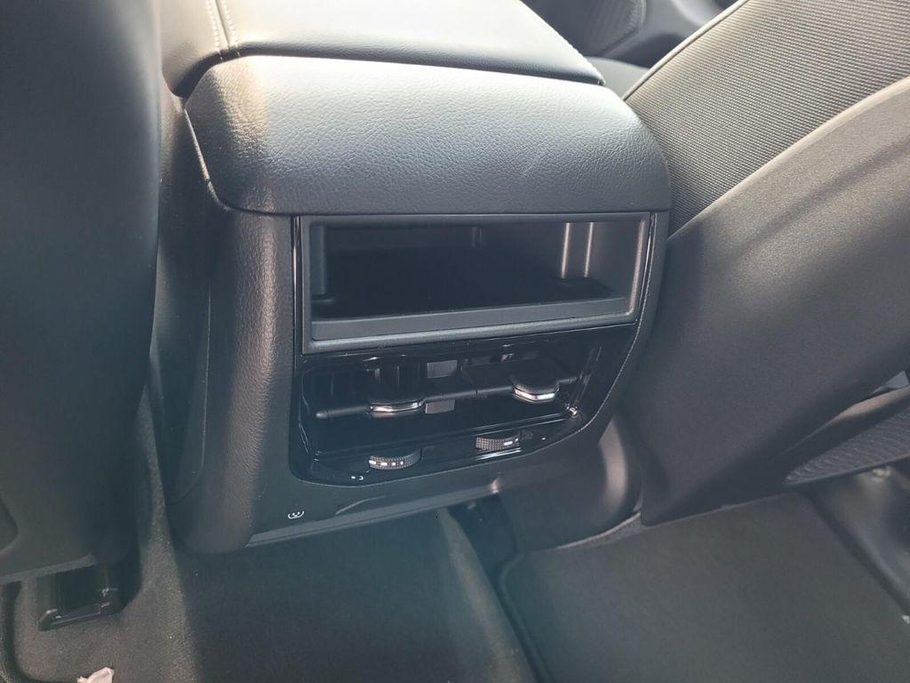 new 2025 Jeep Grand Cherokee car, priced at $36,638