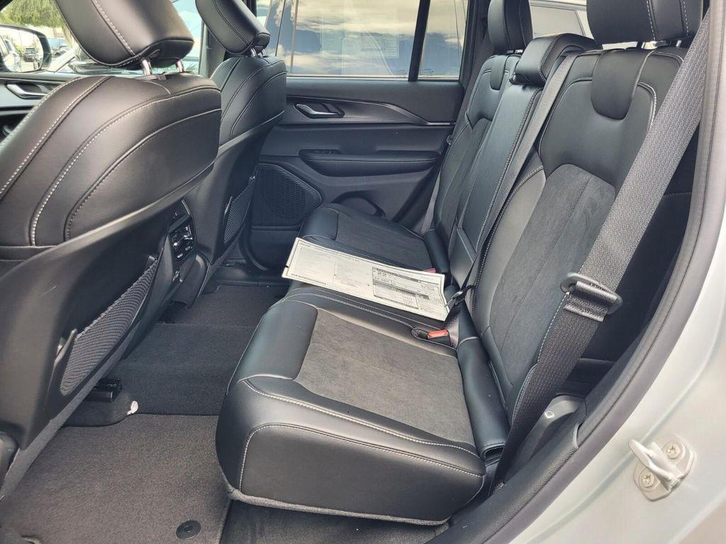 new 2025 Jeep Grand Cherokee car, priced at $36,638