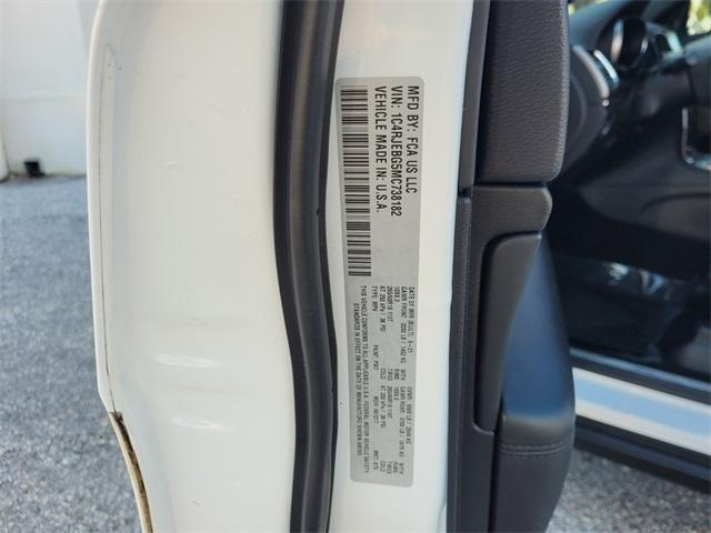 used 2021 Jeep Grand Cherokee car, priced at $20,000