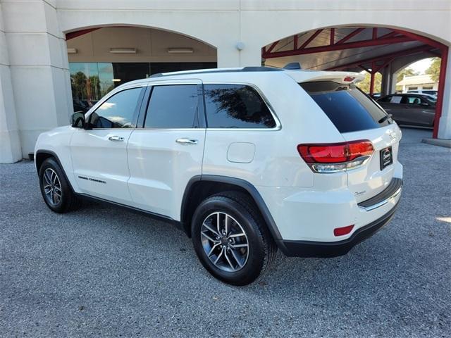 used 2021 Jeep Grand Cherokee car, priced at $20,000