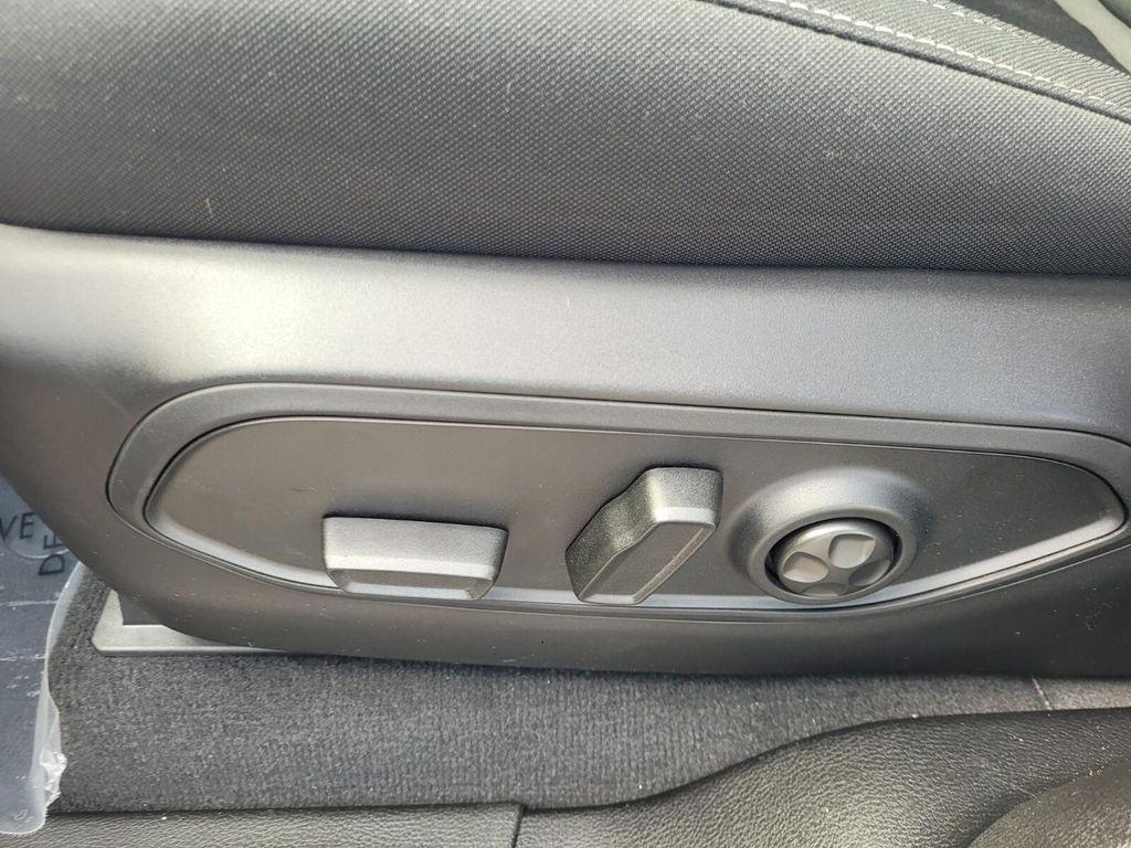 new 2025 Jeep Grand Cherokee L car, priced at $37,594