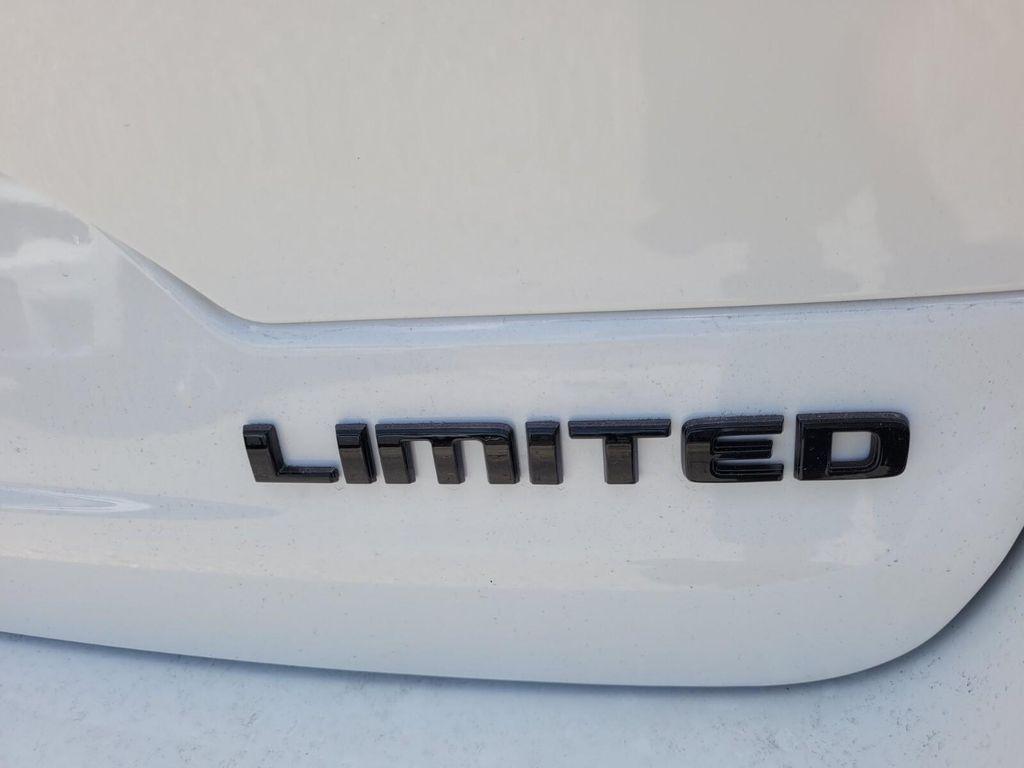 new 2025 Jeep Grand Cherokee car, priced at $41,949
