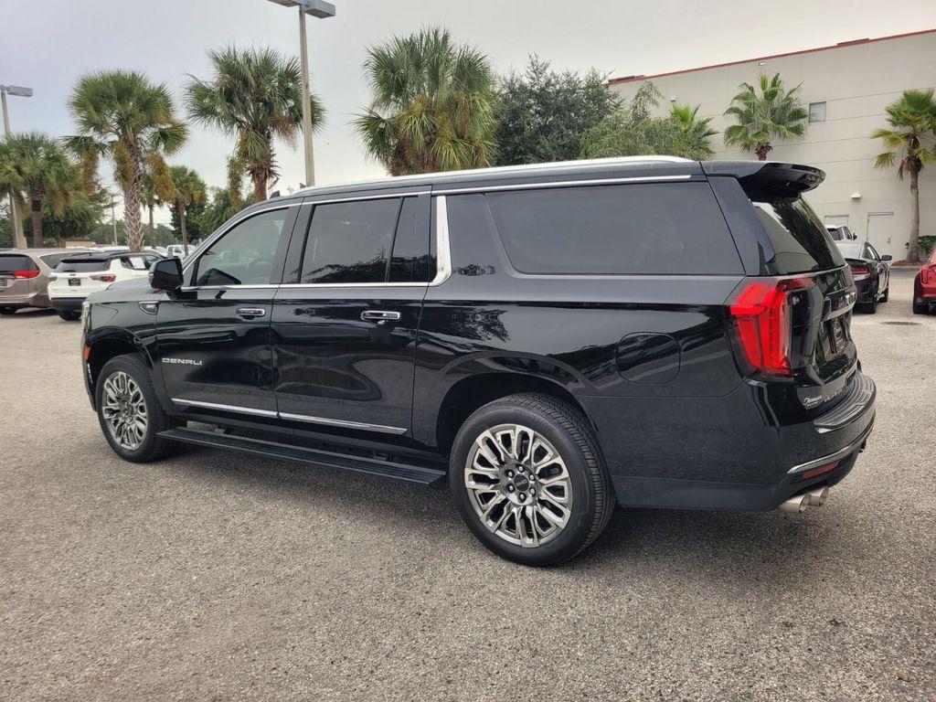 used 2023 GMC Yukon XL car, priced at $70,490
