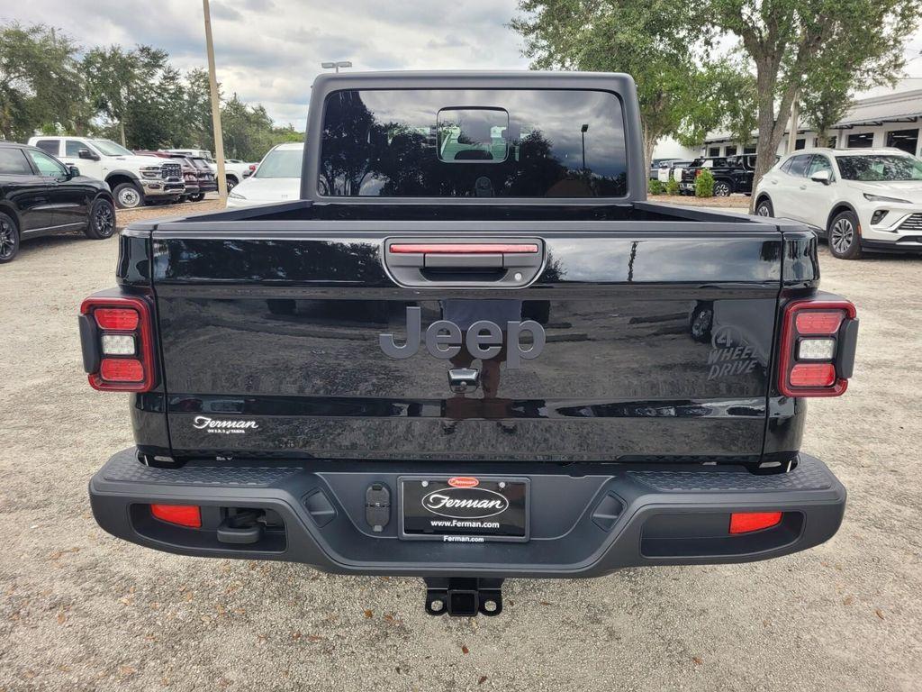 new 2025 Jeep Gladiator car, priced at $46,111