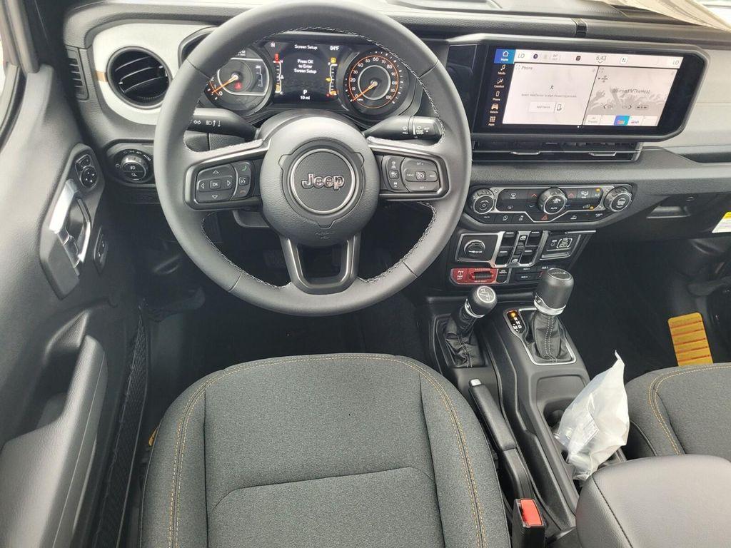 new 2025 Jeep Gladiator car, priced at $46,111