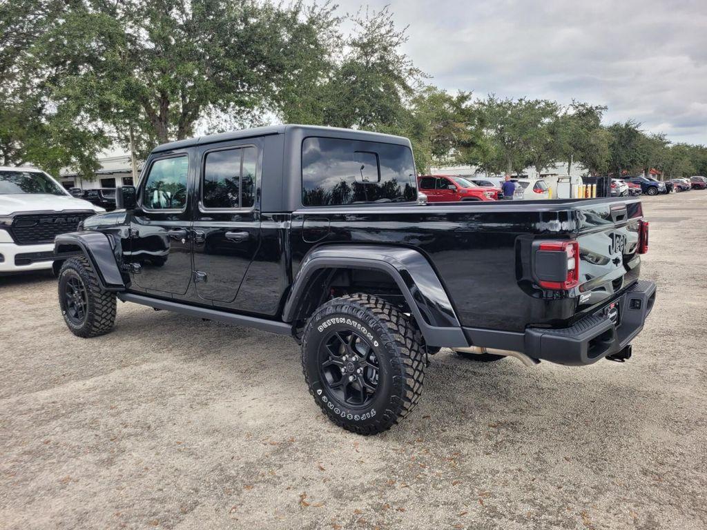 new 2025 Jeep Gladiator car, priced at $46,111
