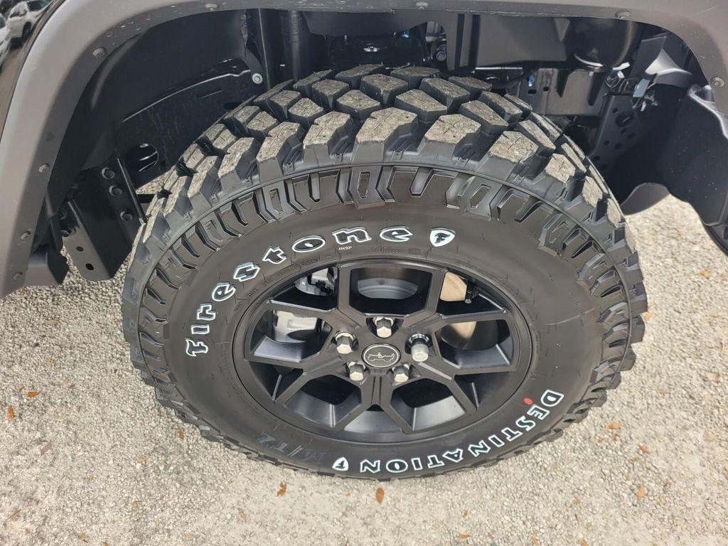 new 2025 Jeep Gladiator car, priced at $46,111