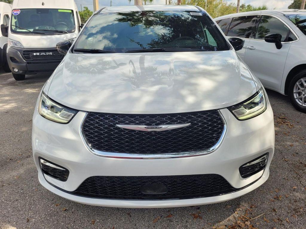 new 2026 Chrysler Pacifica car, priced at $38,538