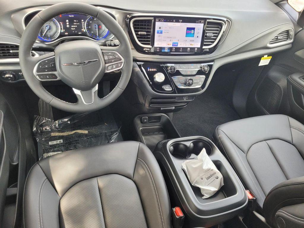 new 2026 Chrysler Pacifica car, priced at $38,538