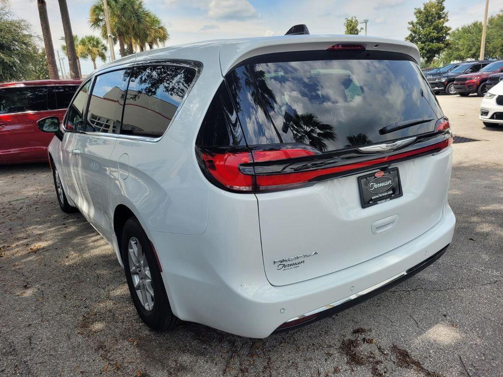 new 2026 Chrysler Pacifica car, priced at $38,538