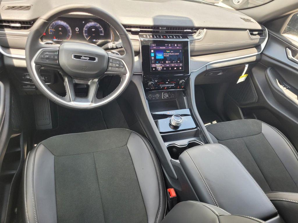 new 2025 Jeep Grand Cherokee L car, priced at $40,782