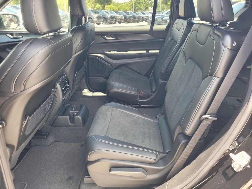 new 2025 Jeep Grand Cherokee L car, priced at $40,782