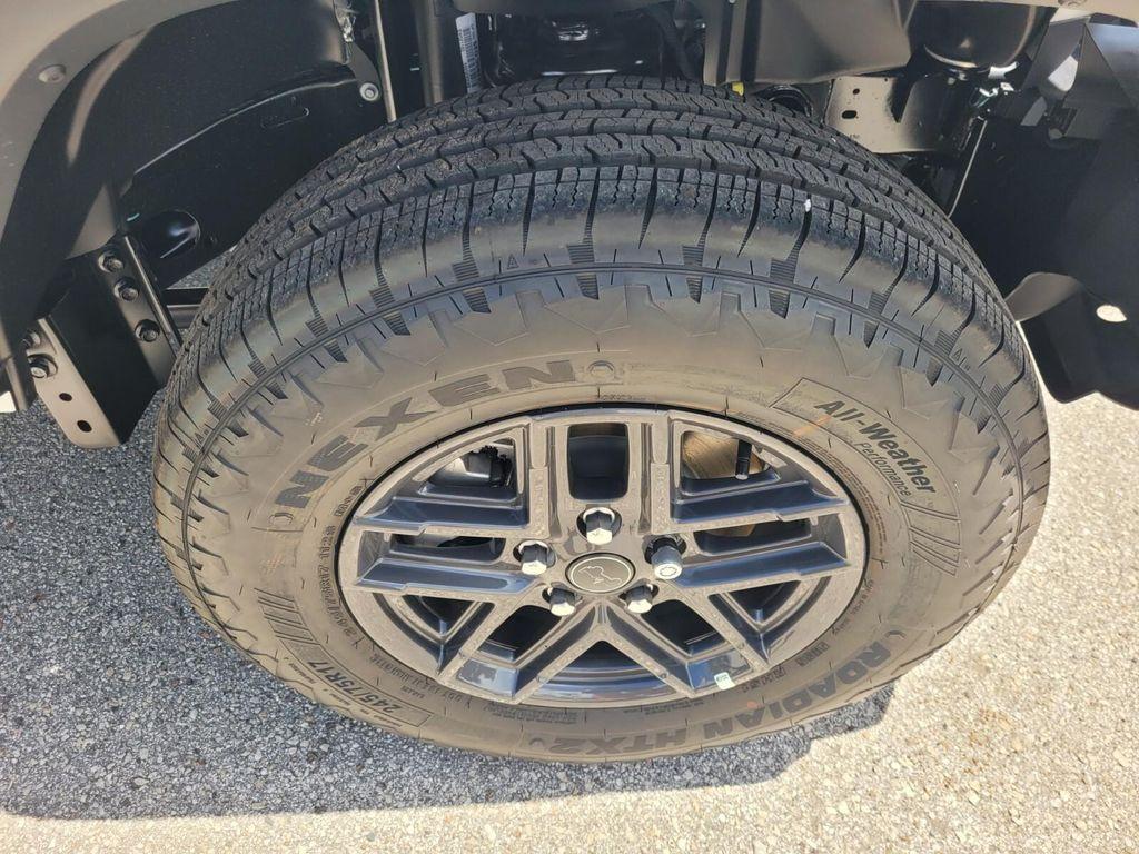 new 2025 Jeep Wrangler car, priced at $39,876