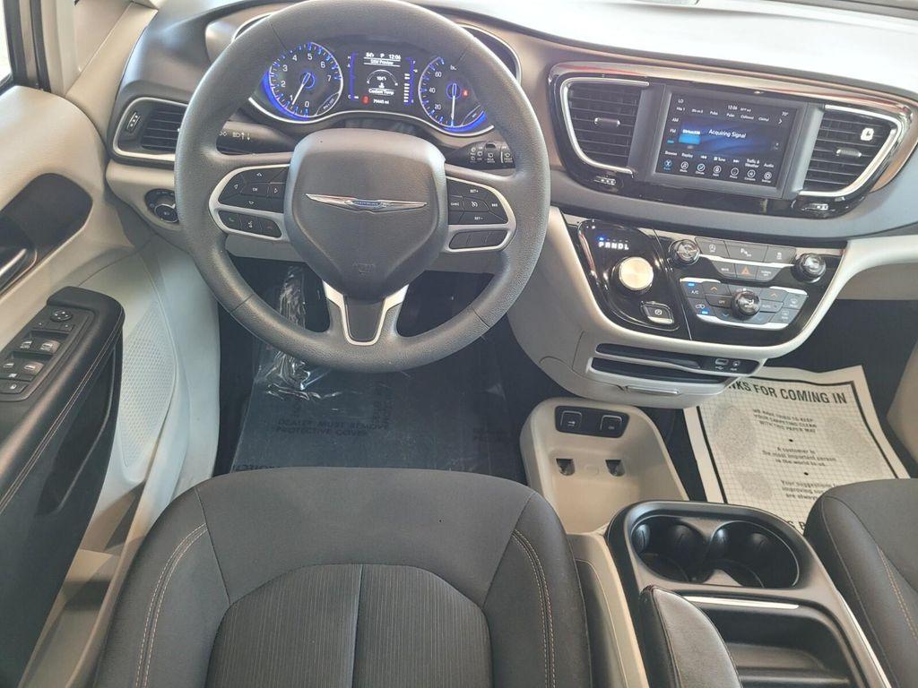 used 2018 Chrysler Pacifica car, priced at $15,791