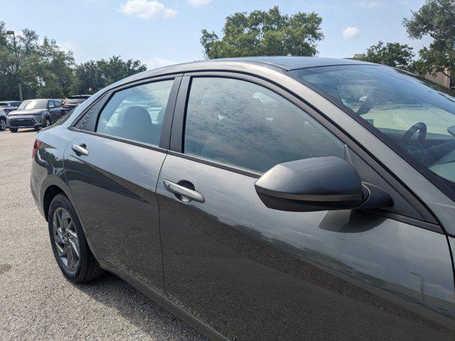 new 2024 Hyundai Elantra car, priced at $29,583