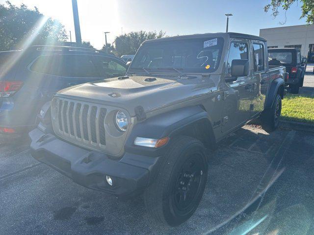 used 2020 Jeep Gladiator car, priced at $30,961