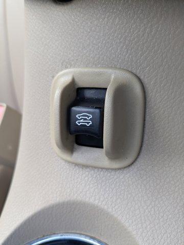 used 2012 Chrysler 200 car, priced at $6,391