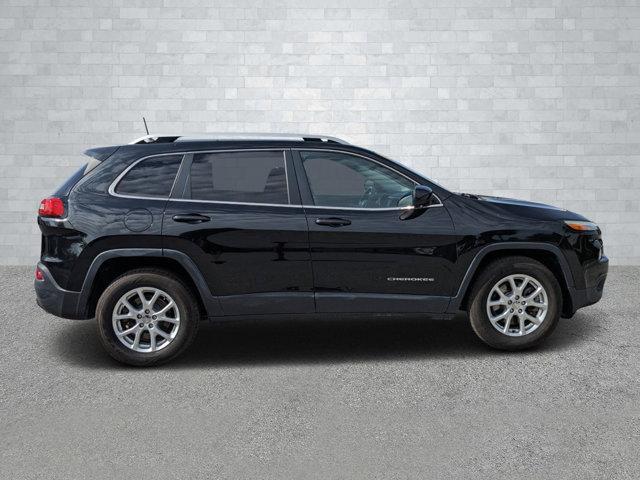 used 2016 Jeep Cherokee car, priced at $10,191