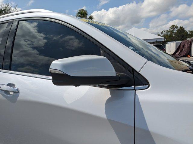 used 2023 Chevrolet Equinox car, priced at $25,191