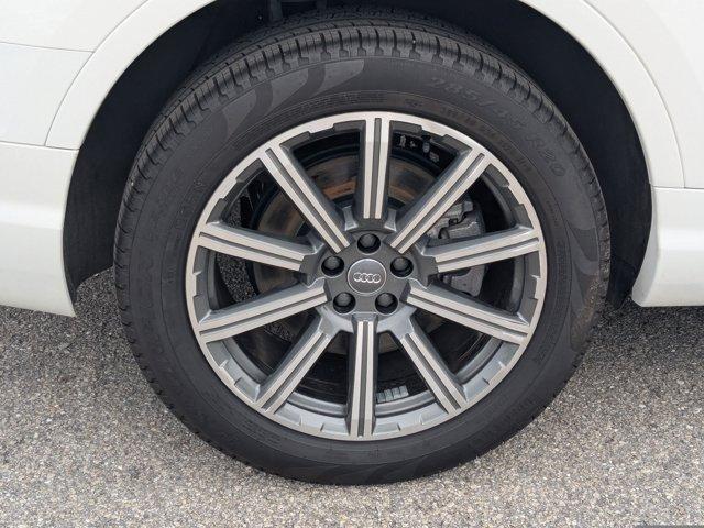 used 2018 Audi Q7 car, priced at $19,609